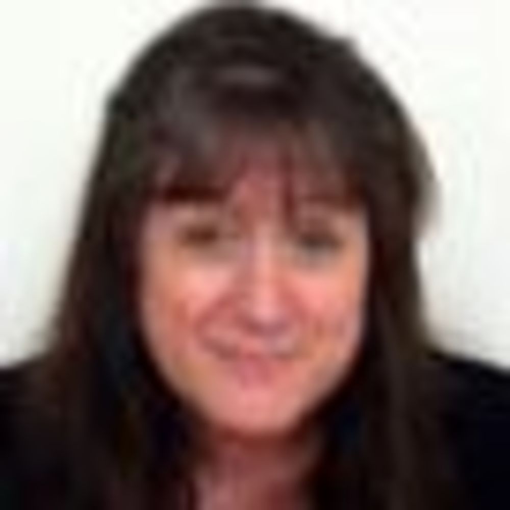 Meet your Posher, Laurie